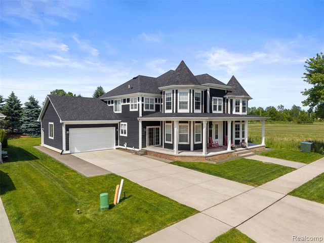 19433 Rachael Drive, Macomb, MI 48042