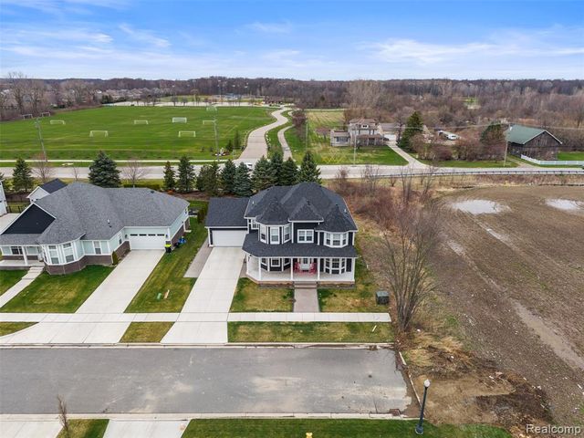 19433 Rachael Drive, Macomb, MI 48042