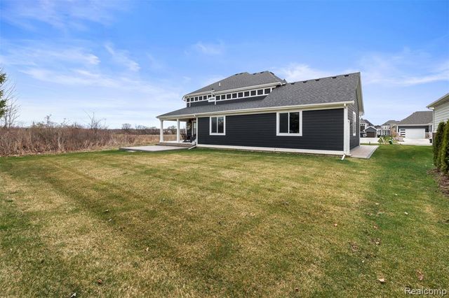 19433 Rachael Drive, Macomb, MI 48042