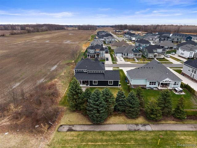 19433 Rachael Drive, Macomb, MI 48042