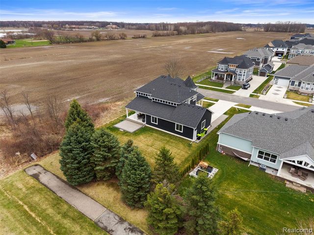 19433 Rachael Drive, Macomb, MI 48042