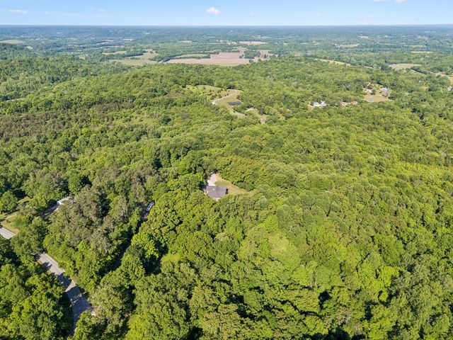 4024 Williamsport Pike, Williamsport, TN 38487