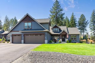 11633 N SPIRAEA LN, Hayden, ID 83835