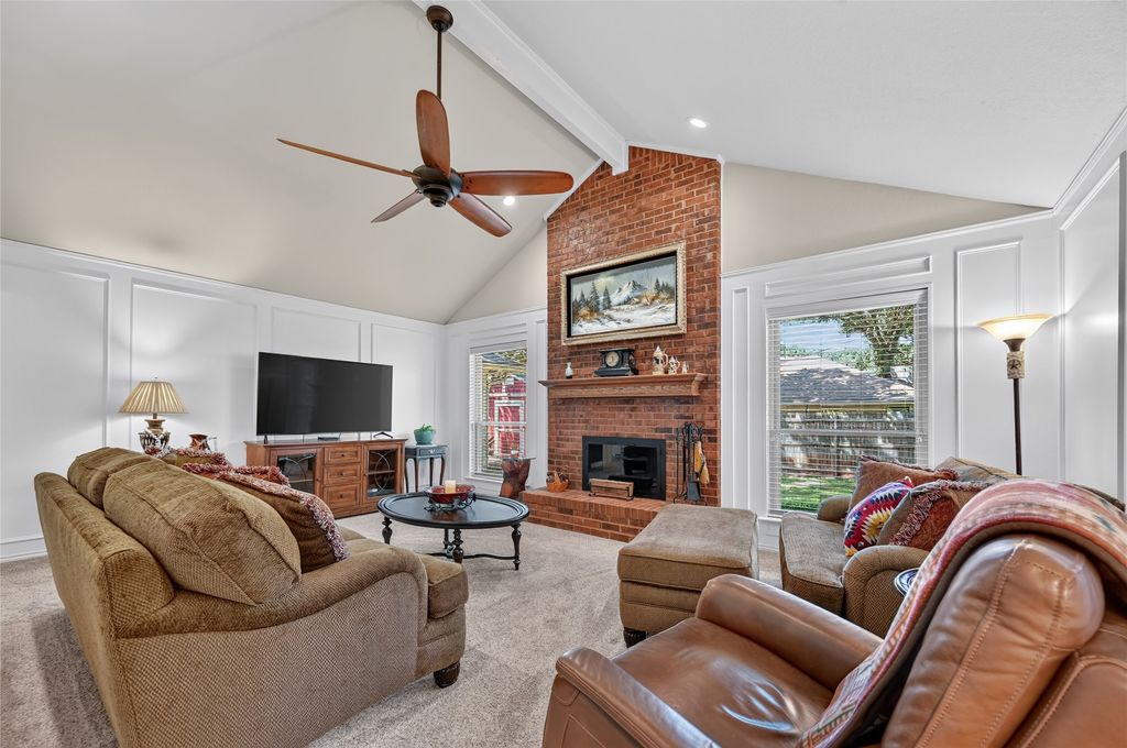 2021 Iron Horse Court, Arlington, TX 76017 — photo 3