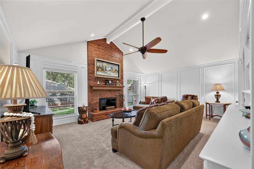 2021 Iron Horse Court, Arlington, TX 76017 — photo 4