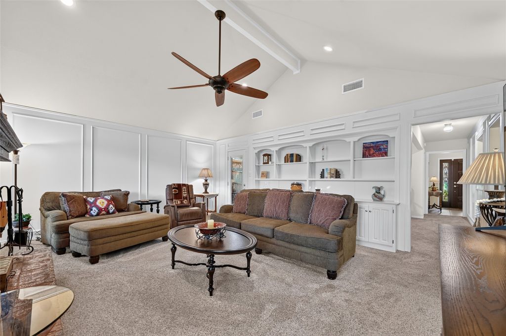 2021 Iron Horse Court, Arlington, TX 76017 — photo 5