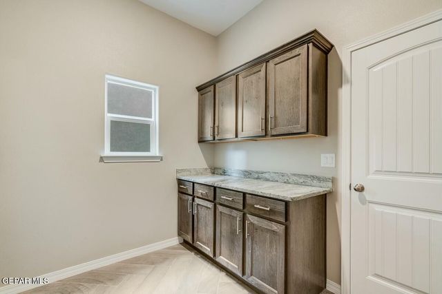 3841 Bubble Place, El Paso, TX 79938