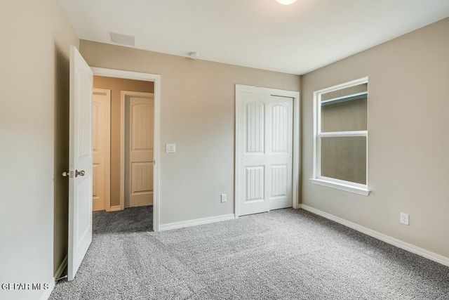 3841 Bubble Place, El Paso, TX 79938