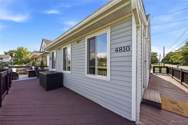 4810 Bay View Road, Hamburg, NY 14075
