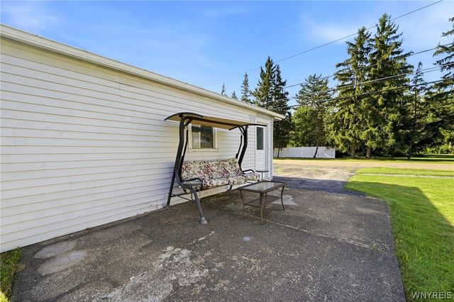 4810 Bay View Road, Hamburg, NY 14075