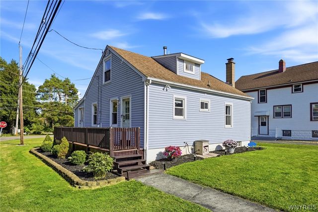 4810 Bay View Road, Hamburg, NY 14075