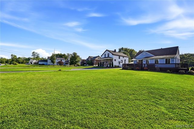 4810 Bay View Road, Hamburg, NY 14075