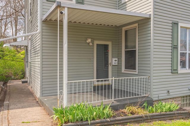 1011 McPherson, Cincinnati, OH 45205
