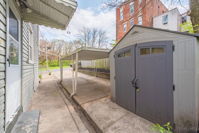 1011 McPherson, Cincinnati, OH 45205