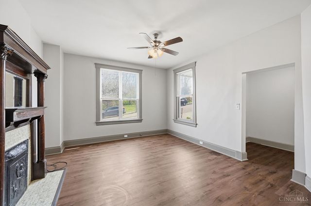 1011 McPherson, Cincinnati, OH 45205