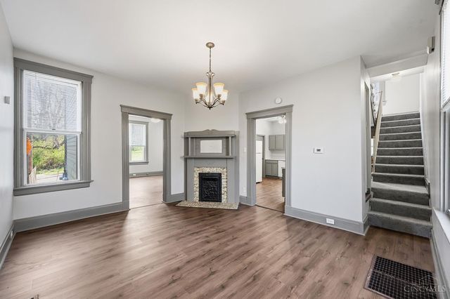 1011 McPherson, Cincinnati, OH 45205