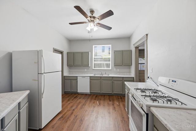 1011 McPherson, Cincinnati, OH 45205