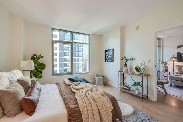 425 W Beech St 1353, San Diego, CA 92101