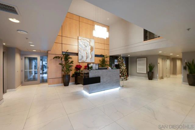 425 W Beech St 1353, San Diego, CA 92101