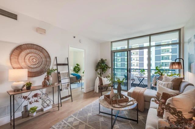 425 W Beech St 1353, San Diego, CA 92101