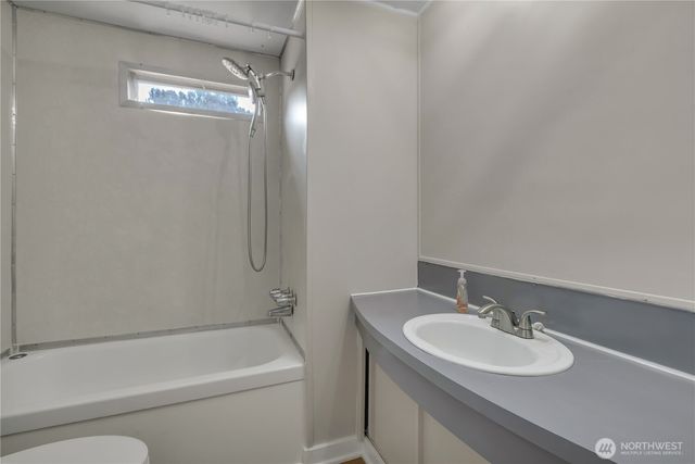 18316 34th Avenue S, Seatac, WA 98188