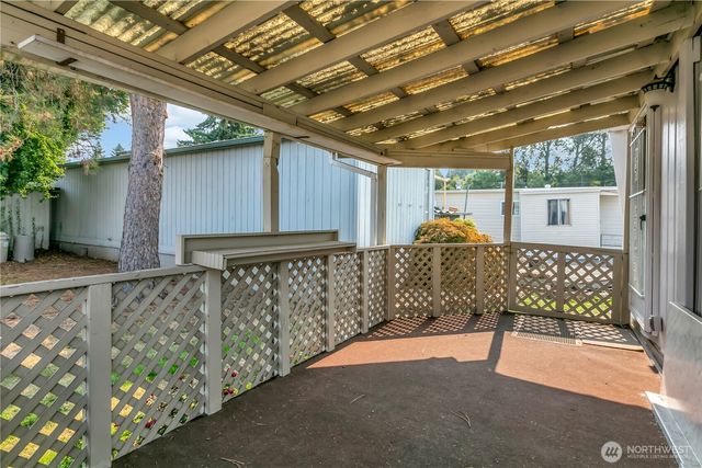 18316 34th Avenue S, Seatac, WA 98188