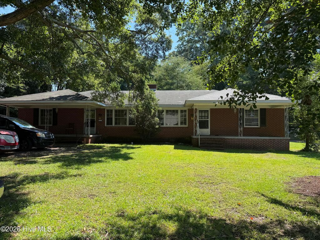 1005 Catherine Avenue, Kinston, NC 28504