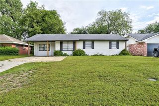 1419 E Robinson Street, Norman, OK 73071