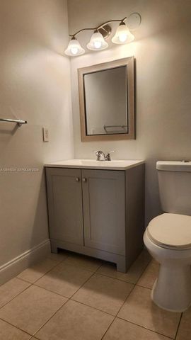 164 Meadows Dr 164, Boynton Beach, FL 33436