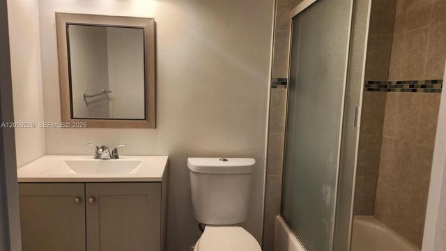 164 Meadows Dr 164, Boynton Beach, FL 33436