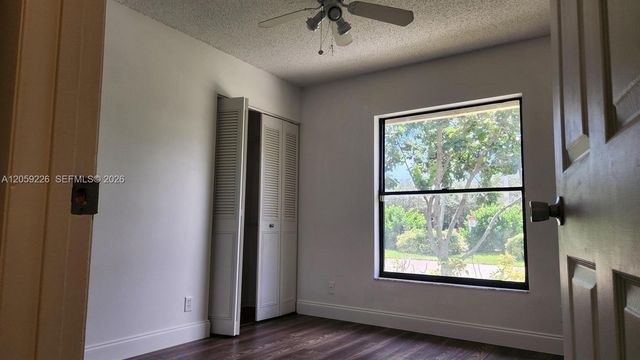 164 Meadows Dr 164, Boynton Beach, FL 33436