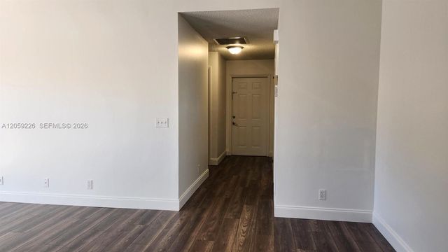 164 Meadows Dr 164, Boynton Beach, FL 33436