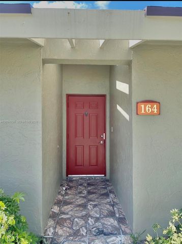 164 Meadows Dr 164, Boynton Beach, FL 33436