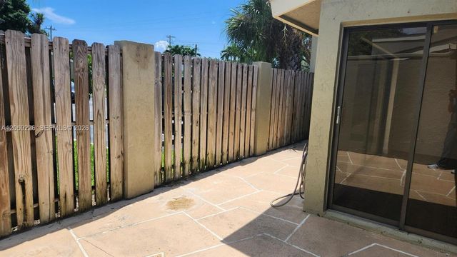 164 Meadows Dr 164, Boynton Beach, FL 33436