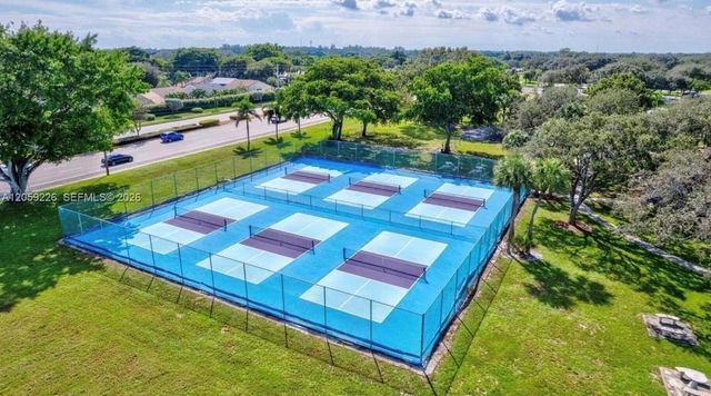 164 Meadows Dr 164, Boynton Beach, FL 33436