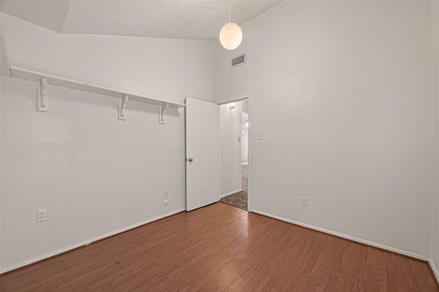 2714 S Brompton Drive, Pearland, TX 77584