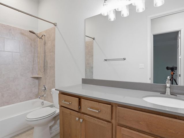626 Painted Creek WAY, Kyle, TX 78640