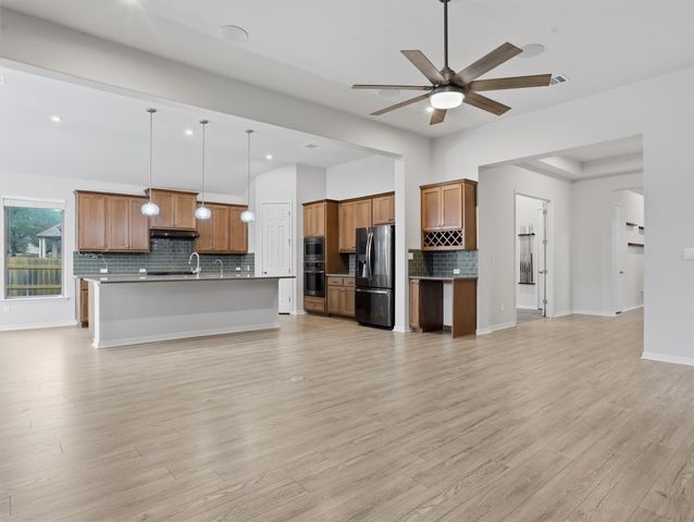 626 Painted Creek WAY, Kyle, TX 78640