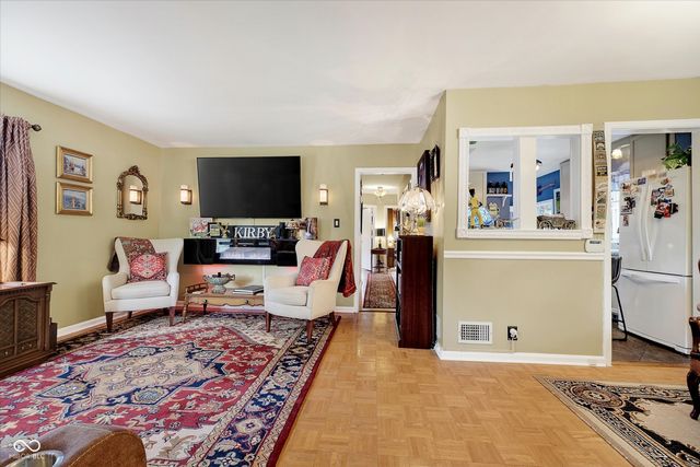 2206 E Northgate Street, Indianapolis, IN 46220