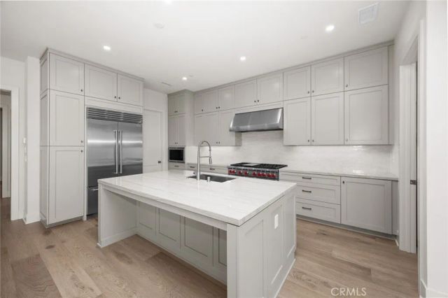 237 Pinnacle, Irvine, CA 92602