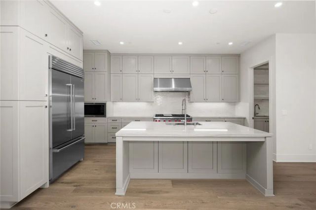 237 Pinnacle, Irvine, CA 92602