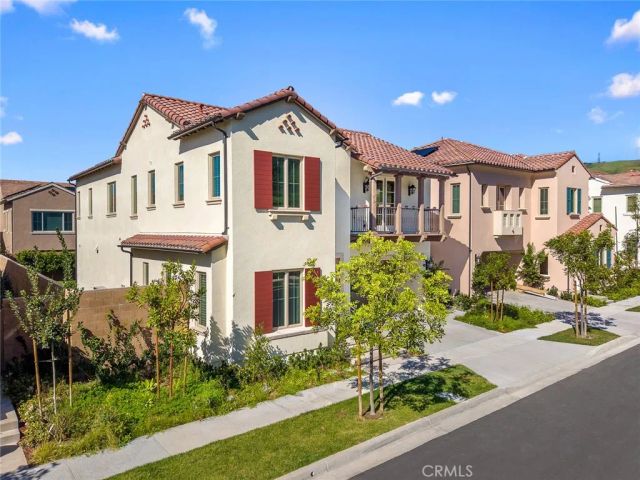 237 Pinnacle, Irvine, CA 92602