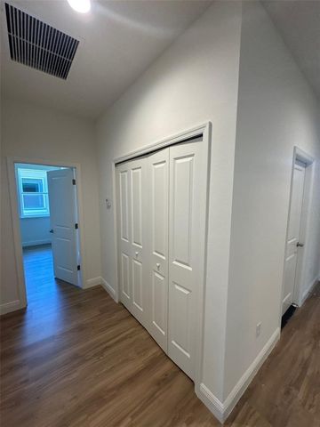 525 ELLIE COURT, Apopka, FL 32712