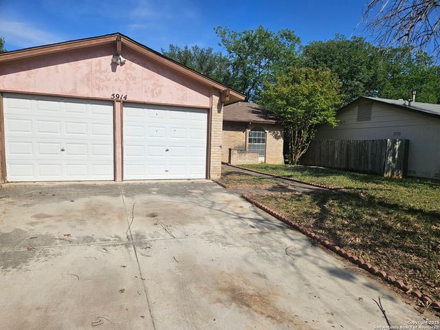 5914 Hidden Mist, San Antonio, TX 78250
