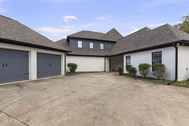 131 Lakeshire Parkway, Canton, MS 39046