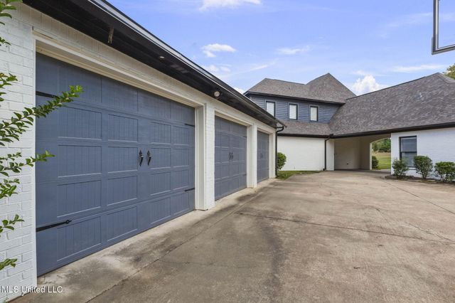131 Lakeshire Parkway, Canton, MS 39046