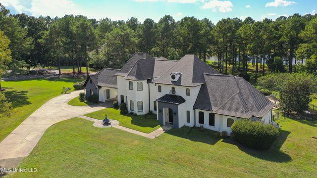 131 Lakeshire Parkway, Canton, MS 39046