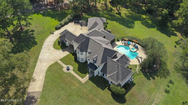 131 Lakeshire Parkway, Canton, MS 39046