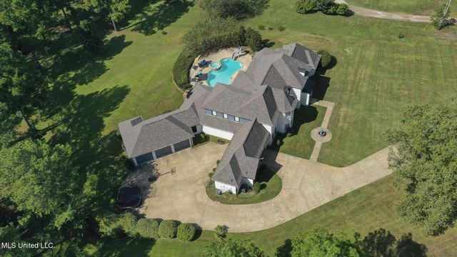 131 Lakeshire Parkway, Canton, MS 39046