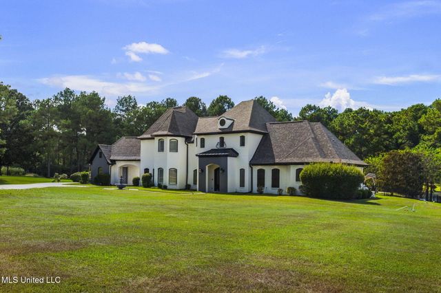 131 Lakeshire Parkway, Canton, MS 39046